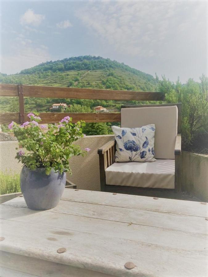 Le Cocon Bed and Breakfast Verrieres  Esterno foto